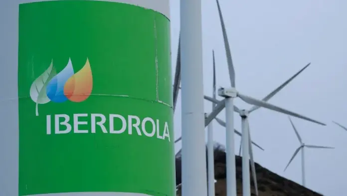 Salida de Iberdrola por decisión empresarial: Sheinbaum