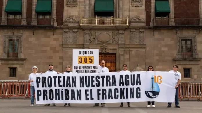 «Sheinbaum traiciona al pueblo que la eligió»: Alianza Contra el Fracking repudia plan de Pemex