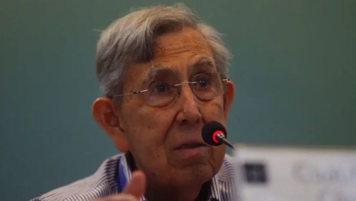 Cuauhtémoc Cárdenas alerta por poco crecimiento de la economía en México y sus riesgos