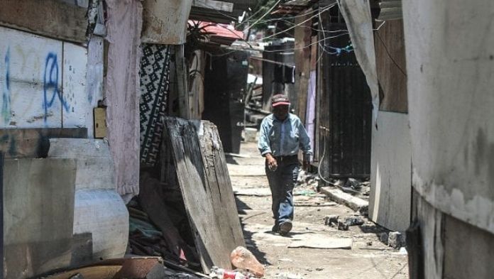 Se redujo pobreza pero cuánto tiempo durará el dinero para programas sociales del gobierno, cuestiona el sector privado