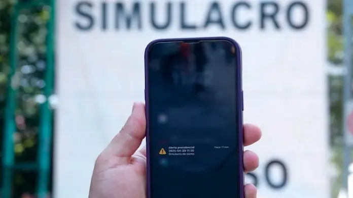 «Esto es un simulacro»: preparan alerta en móviles para protocolo por sismo el 19 de septiembre