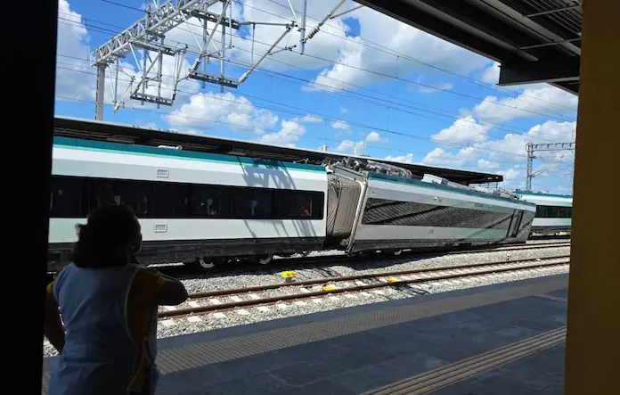 Vagón del Tren Maya se descarrila en estación Izamal; no se reportan heridos