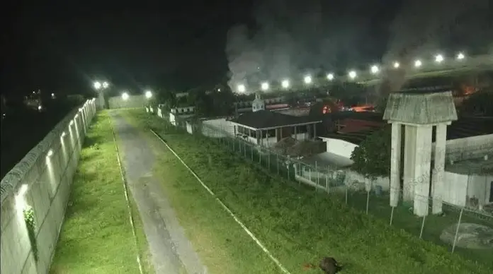Son Guatemaltecos 5 de los reos muertos por motín en cárcel de Tuxpan.