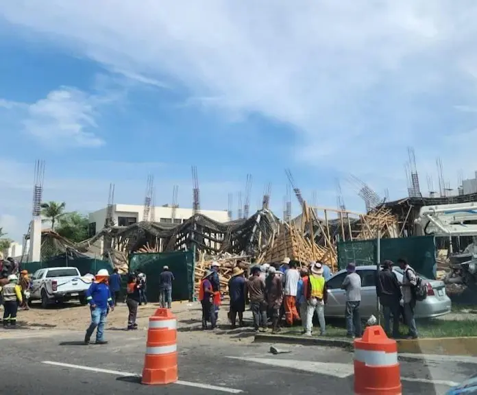 Cae cimbra en la Riviera Veracruzana