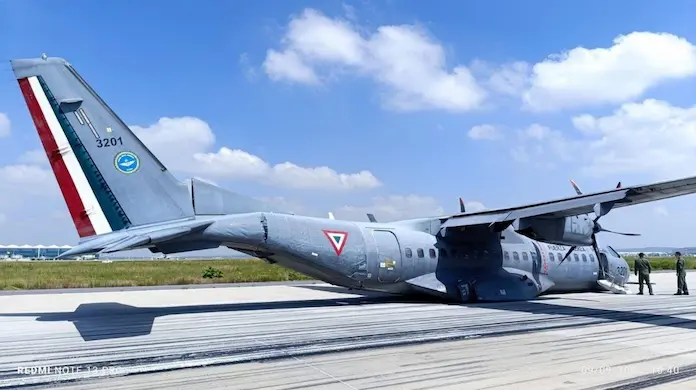 Avión de la Fuerza Aérea Mexicana sufre accidente en Base Militar junto al AIFA