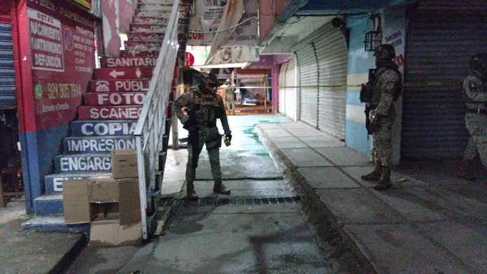 Asesinan a persona LGBT en mercado de Coatzacoalcos por posible ajuste de cuentas.