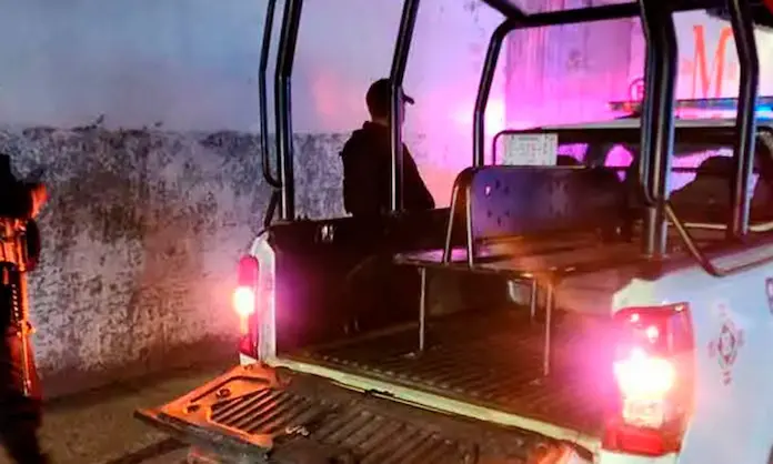 Atacan un taxi y dejan una herida cerca de Sombrerete, en Papantla