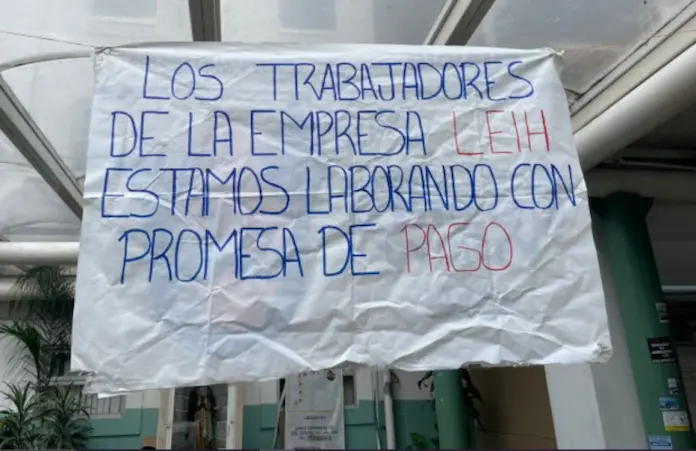 Segundo día de paro de trabajadores de limpieza en hospitales de Veracruz por falta de pago