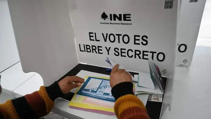 Relatora de la ONU pide a México prohibir las acordeones en las elecciones de 2027
