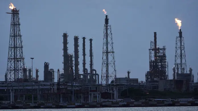 Pemex se convirtió en una carga financiera para México: Se encamina a su mayor déficit fiscal en 87 años
