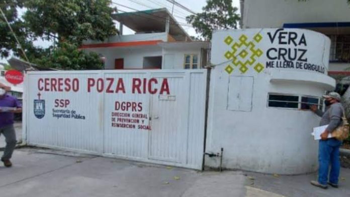 Trasladan a otros penales a 43 internos del cereso de Poza Rica, Veracruz