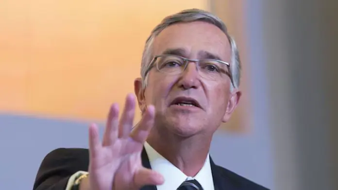 Salinas Pliego pide mesa de diálogo a presidenta Sheinbaum
