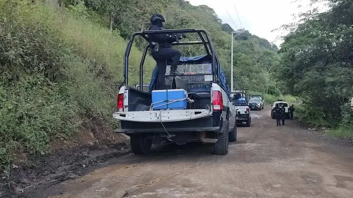Descubren restos humanos en camino antiguo al Tronconal, en Xalapa