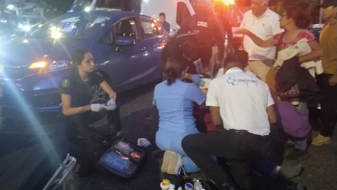 Mujer es atropellada