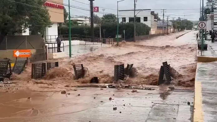 El gobierno de Durazo gastó más de 500 mdp en una obra que fracasó en evitar inundaciones