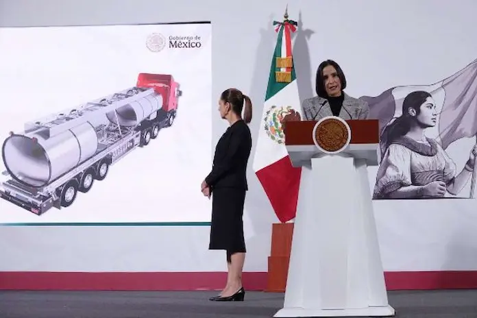 Presidenta presenta nuevas normas para regular transporte de gas LP