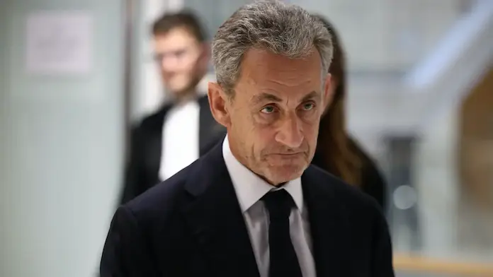 Ex Presidente de Francia, Nicolás Sarkozy, ingresa a prisión
