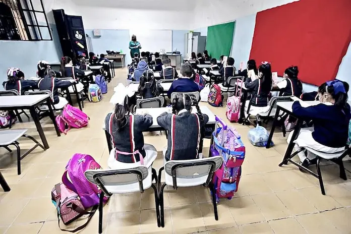 Prohíbe Chihuahua lenguaje inclusivo en escuelas
