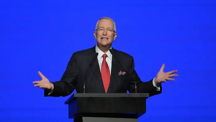 Salinas Pliego abre la puerta a posible candidatura presidencial