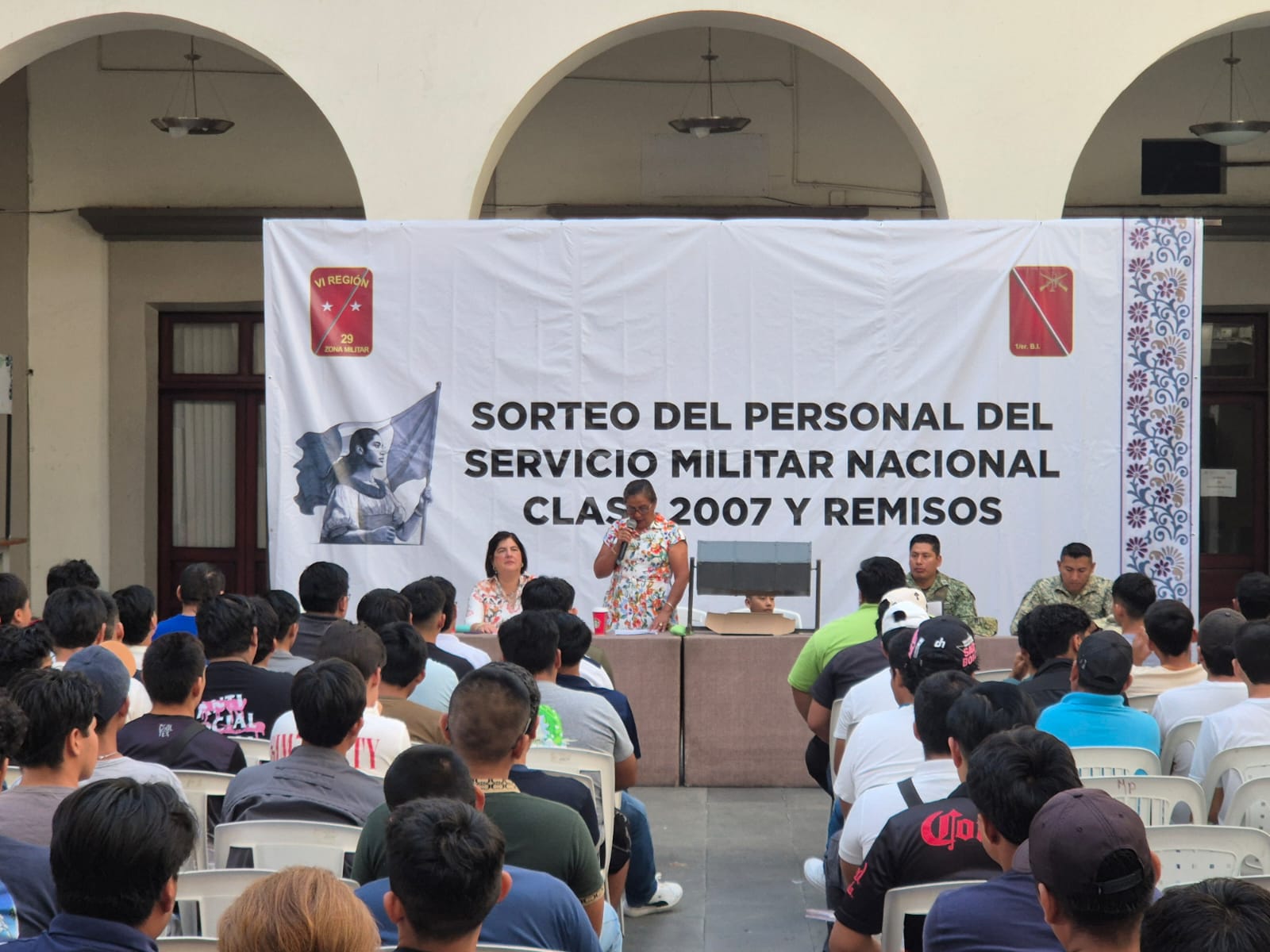 Realizan en San Andrés Tuxtla sorteo del Servicio Militar Nacional Clase 2007