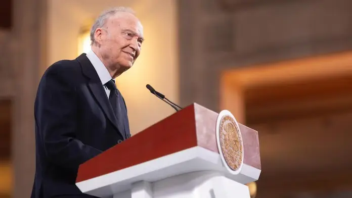 ¿Gertz Manero renuncia a la FGR?, citan de urgencia a senadores y Gabinete de Seguridad