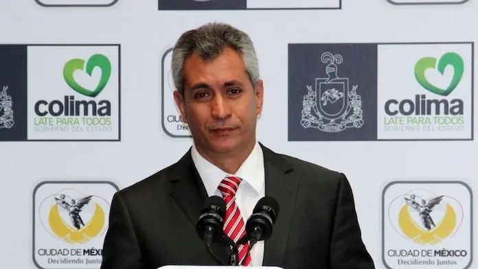 Gobierno de Colima embarga predio al exgobernador Mario Anguiano