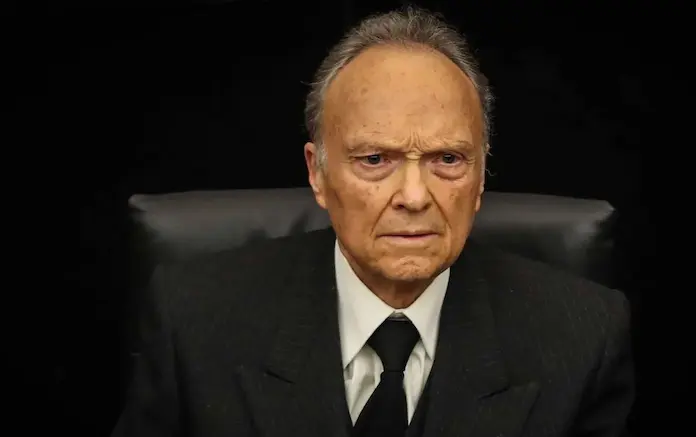 Confirman análisis de renuncia de Gertz en el Senado