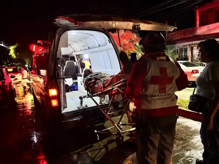 Joven atropella a mujer mayor en San Andrés Tuxtla