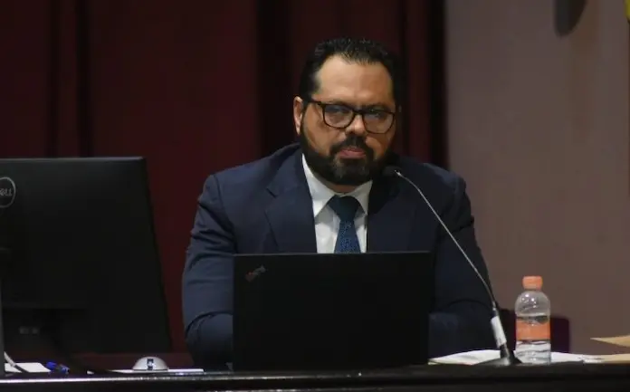 Cada veracruzano debe 7 mil 272 pesos de deuda pública: Sefiplan