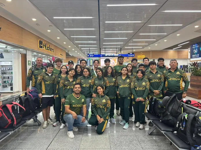 Valioso aporte de medallas de nadadores veracruzanos a México en Colombia