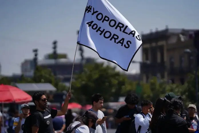 Discusión para reducir jornada laboral se aplazaría hasta 2026; Frente por las 40 horas convoca a movilizaciones este domingo