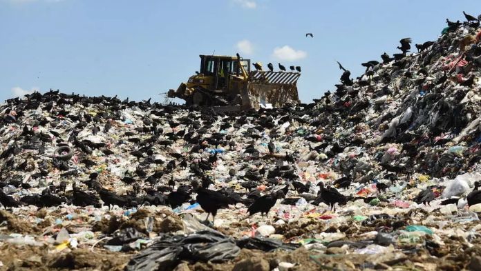 Sedema admite crisis en rellenos sanitarios en Veracruz