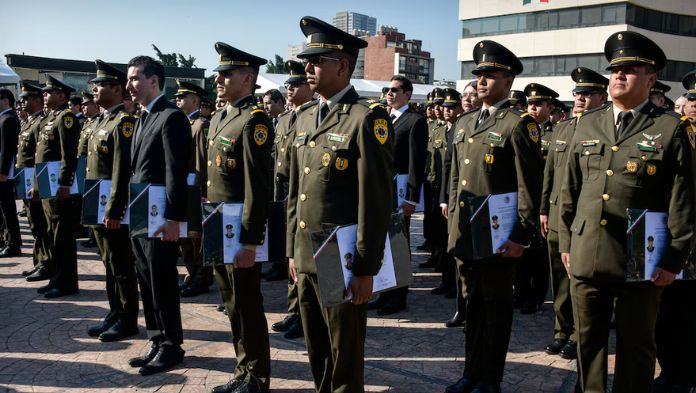 Militares en retiro piden a la presidencia mejorar su situación económica-social y mesa de diálogo