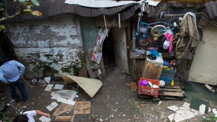 Crece pobreza laboral en 17 ciudades de México; Veracruz entre las más afectadas