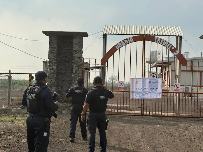 En Lerdo de Tejada clausuran granjas avícolas por operar sin licencia ni permisos ambientales