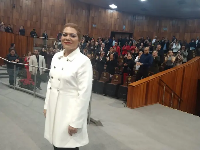 “No habrá impunidad”: Lisbeth Jiménez asume la Fiscalía de Veracruz y promete trabajo sin filias ni fobias