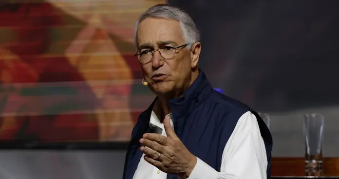 SAT cobrará en enero 51 mil mdp a empresas de Salinas Pliego: ‘si no pagan viene otro proceso’