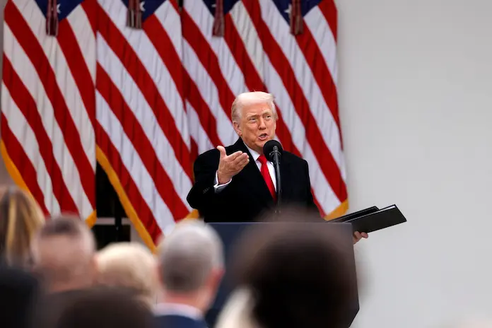 Trump alerta de “consecuencias” si Honduras altera resultados de elecciones presidenciales