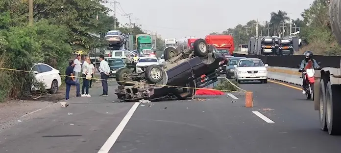 Una persona muerta en trágico accidente en la carretera Xalapa–Veracruz