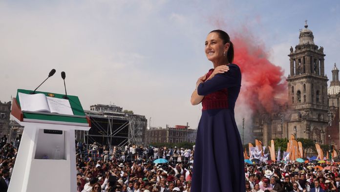 Sheinbaum celebra 7 años de la 4T con mensaje a adversarios: ‘No vencerán al pueblo con calumnias’