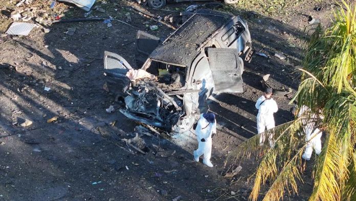 FGR atrae investigación de explosión en Coahuayana, Michoacán, que dejó 5 personas muertas