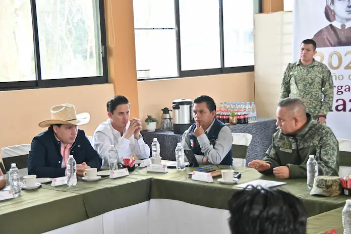 Participa alcalde Rafa Fararoni en la Junta de Coordinación para la Construcción de la Paz