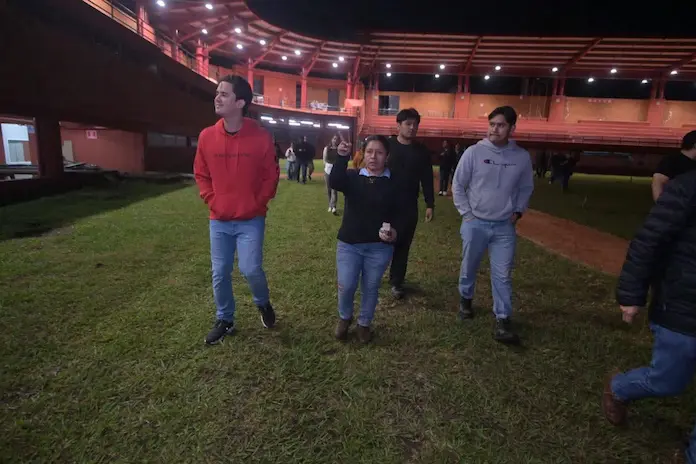 Supervisa Alcalde Rafa Fararoni avances de la rehabilitación del estadio de béisbol Aurelio Ballados