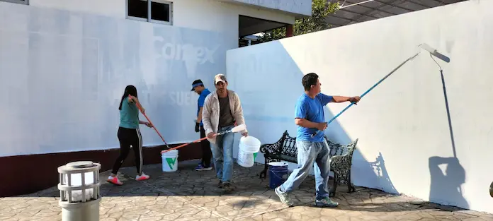 Dan mantenimiento la Unidad Deportiva La Granja en Catemaco