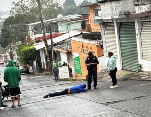 Un docente se lesiona tras derrapar con su motocicleta en San Andrés Tuxtla
