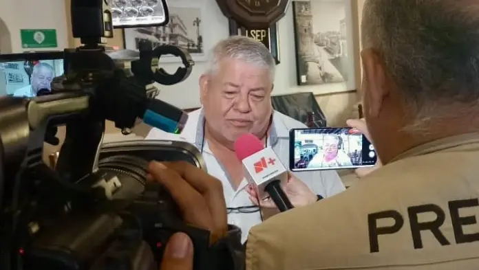 «Cuídate, prima hermana»: Manuel Huerta a Rocío Nahle por suma de exalcaldes a gabinete