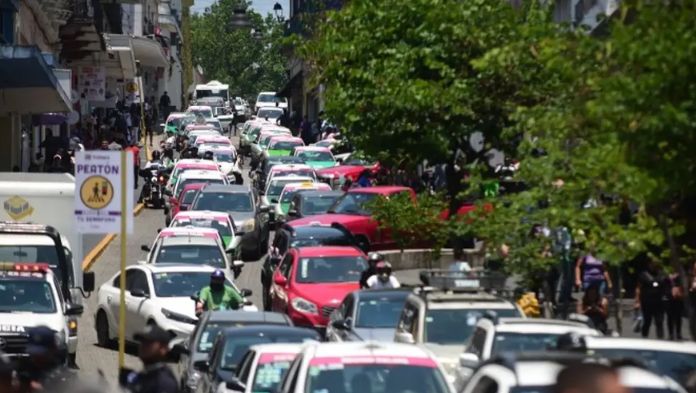 Abrirán nuevas sedes de Hacienda en estos 11 municipios de Veracruz para reemplacamiento