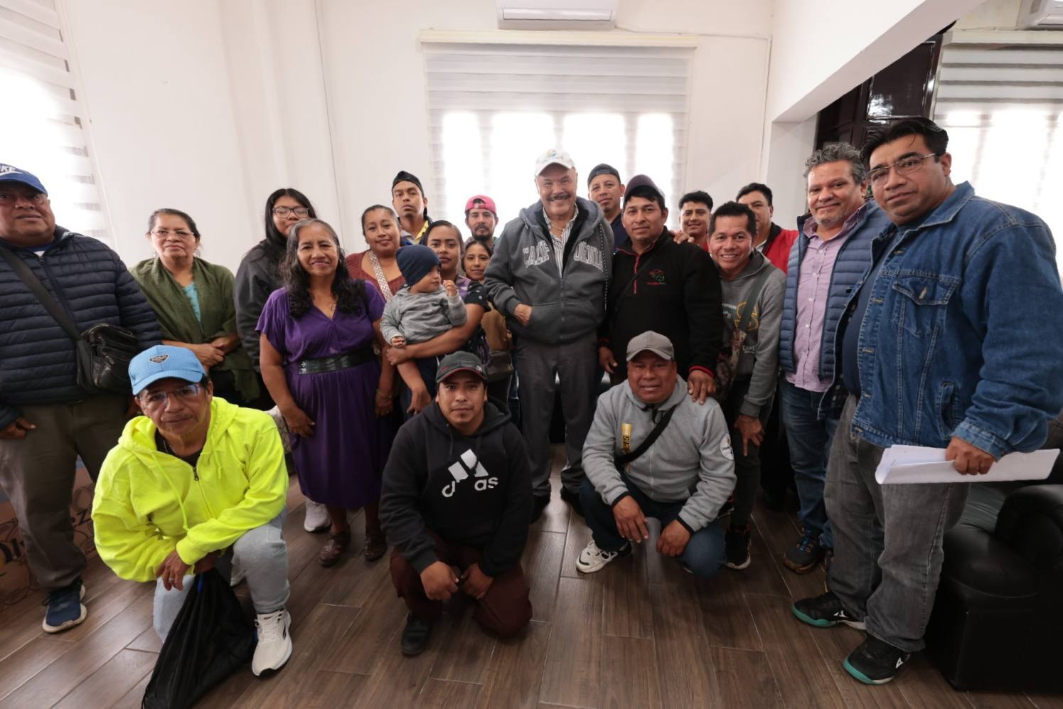 Orden, diálogo y respaldo al comercio local fortalecen la economía