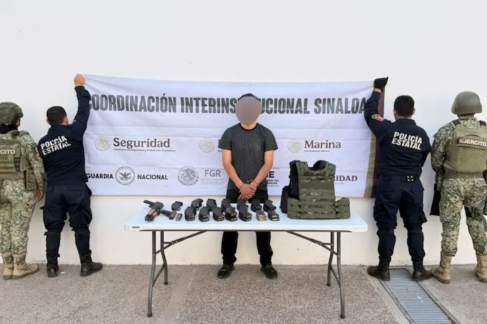 Violencia en Sinaloa: Liberan a persona secuestrada y aseguran arsenal