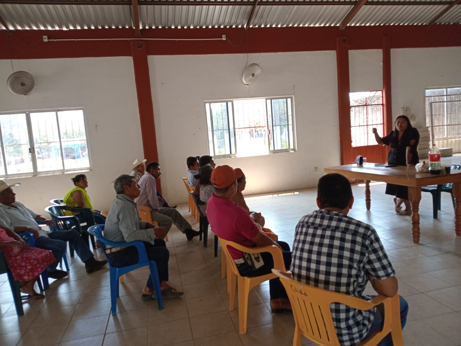 Impulsan curso de alfabetización para hablantes de lenguas indígenas en Coxcoapan, Catemaco